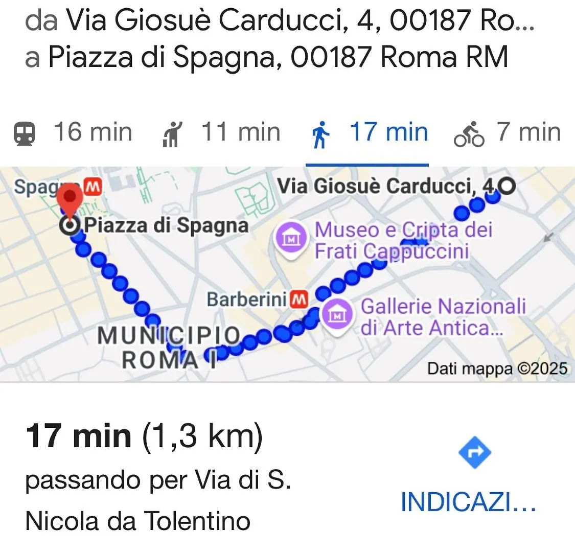Appartamento Fino A 17 Persone In Centro A 17 Minuti A Piedi Da Piazza Di Spagna Rome 0*,  Italy